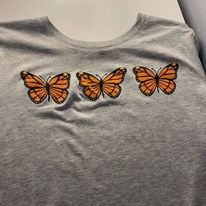 This is a juniors small, never worn tee shirt!